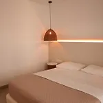Appartement Of The Saints Sarandë