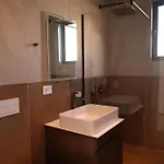 Appartement Of The Saints Sarandë